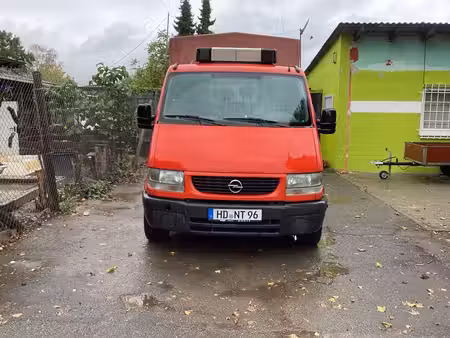 Opel Movano 
