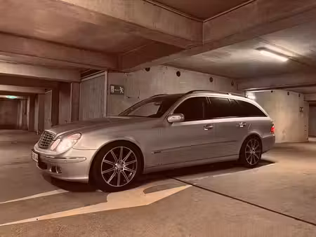 Mercedes-Benz Classe E E 200
