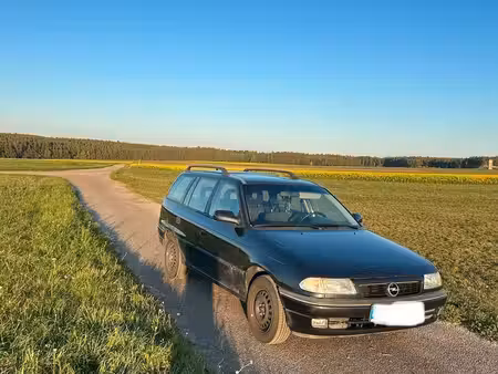 Opel Astra 1.6 100