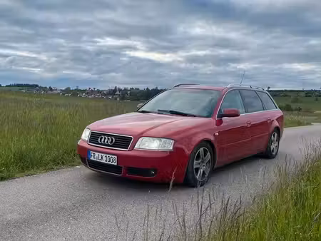 Audi A6 V6 2.5 TDI 180 quattro