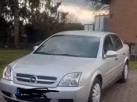 Opel Vectra 2.2 147