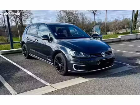 Volkswagen Golf GTE 1.4 204