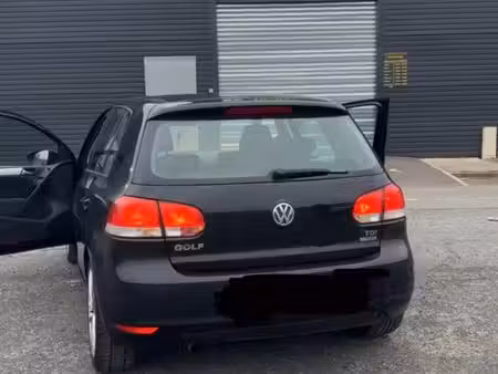 Volkswagen Golf 1.6 TDI 105