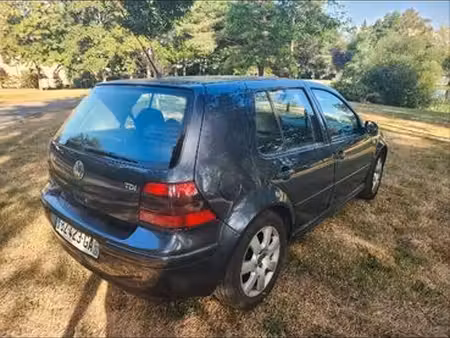 Volkswagen Golf 1.9 TDI 105