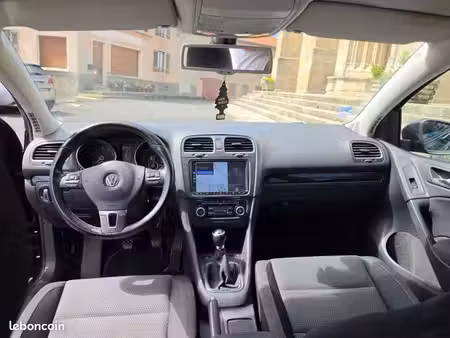 Volkswagen Golf 1.4 TSI 122