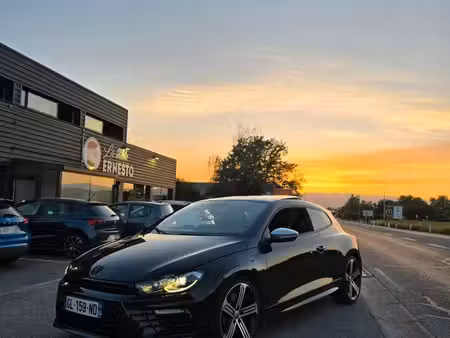 Volkswagen Scirocco R 2.0 TSI 280