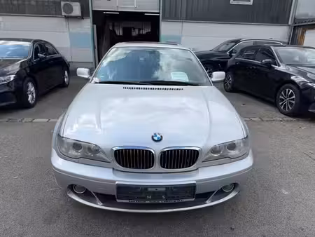 BMW Série 3 330i 3.0 231 Exclusive
