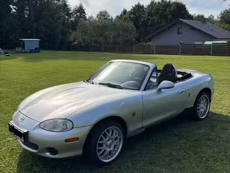 Mazda MX5 1.6 110