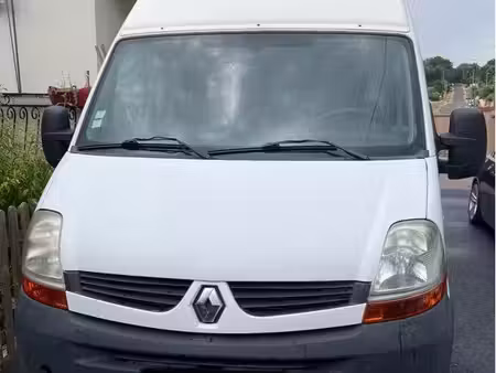 Renault Master 2.5 dCi 120