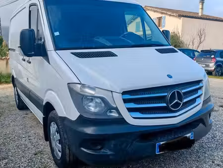 Mercedes-Benz Sprinter 213 2.1 129