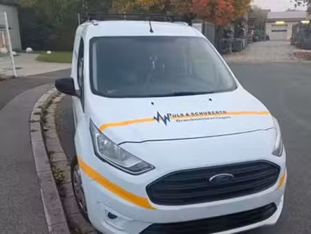 Ford Transit 1.5 101