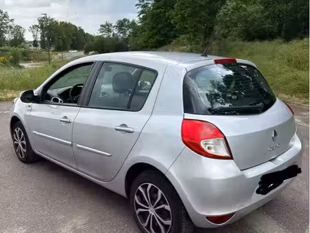 Renault Clio 1.5 dCi 75 Yahoo
