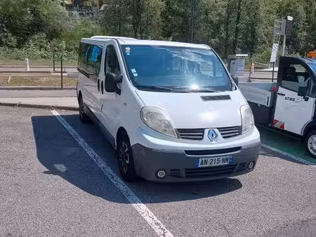 Renault Trafic 2.0 dCi 90