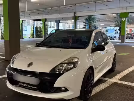 Renault Clio RS 2.0 203