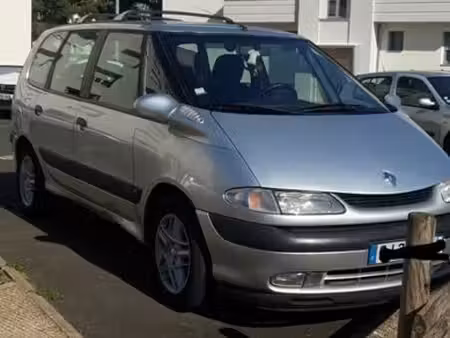 Renault Espace 2.2 115