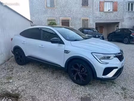 Renault Arkana E-Tech 1.6 145