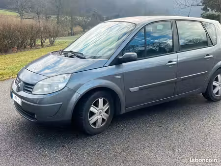 Renault Scénic 2.0 136