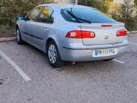 Renault Laguna 1.9 dCi 120