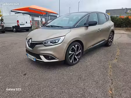 Renault Scénic 1.4 140