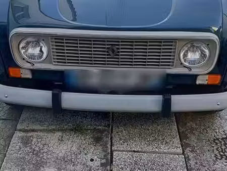 Renault R4 4L