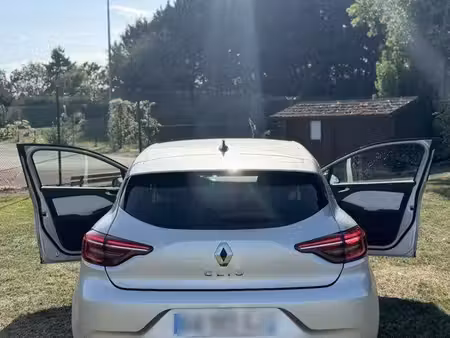 Renault Clio 140