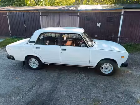 Lada 2107 