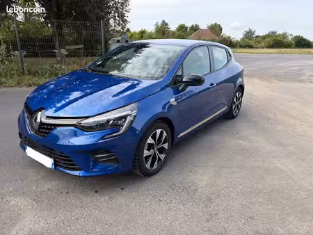 Renault Clio E-Tech 1.6 145
