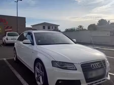 Audi A4 2.0 TDI 143 S line