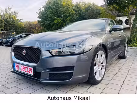 Jaguar XE D180 2.0 180 Pure