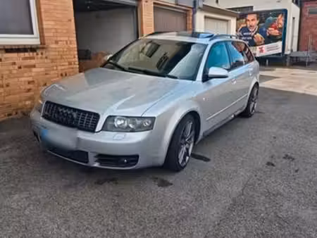 Audi A4 S4 V8 4.2 344 quattro