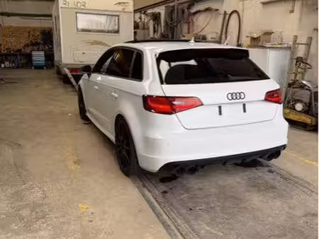Audi A3 S3 2.0 TFSI 300 quattro
