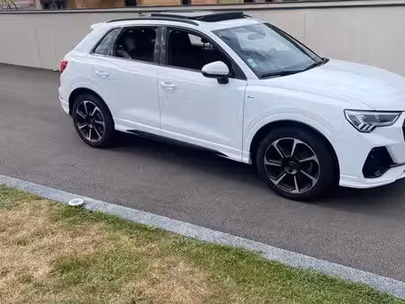 Audi Q3 35 TDI 2.0 TDI 150 S line