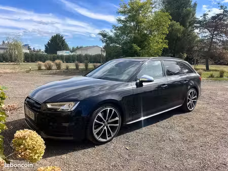 Audi A4 S4 V6 3.0 TFSI 354 quattro