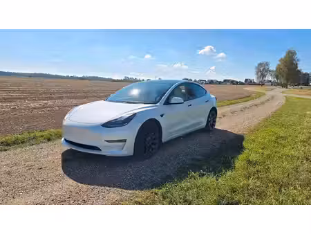 Tesla Model 3 Performance 482 PUP 4x4