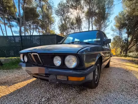 BMW Série 5 524TD