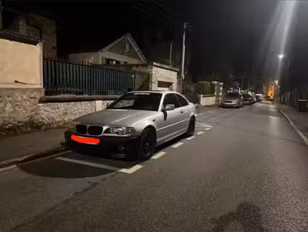 BMW Série 3 318i 2.0 143