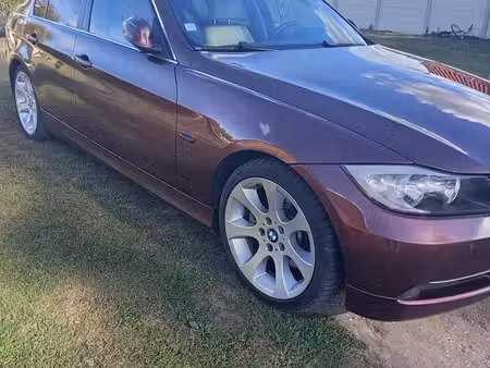 BMW Série 3 330i 3.0 258
