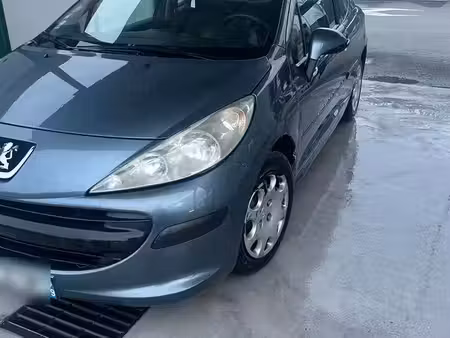 Peugeot 207 1.4 HDi 70