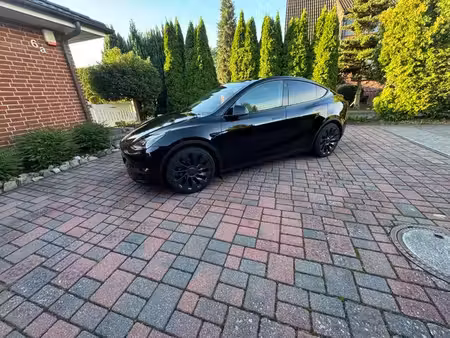 Tesla Model Y Performance 4x4