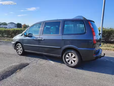 Citroën C8 