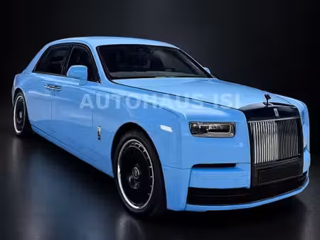 Rolls-Royce Phantom V12 6.75 571
