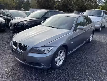 BMW Série 3 318d 2.0 143