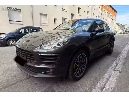 Porsche Macan 2.0 252 4x4