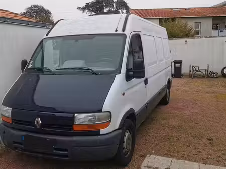 Renault Master 2.2 dCi 90