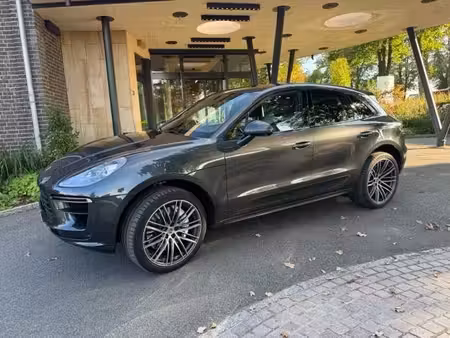 Porsche Macan Turbo V6 3.6 400 4x4