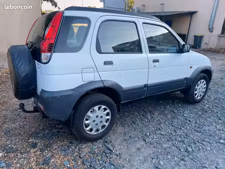 Daihatsu Terios 1.3 86