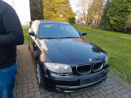 BMW Série 1 118i 2.0 143