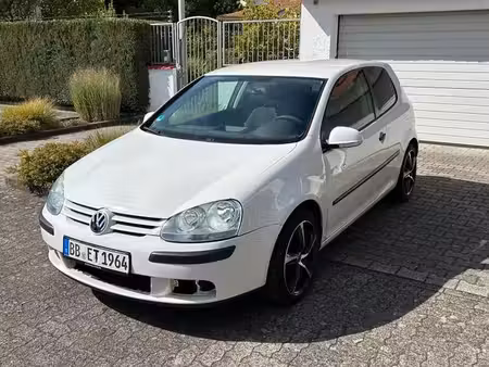 Volkswagen Golf 1.4 TSI 75
