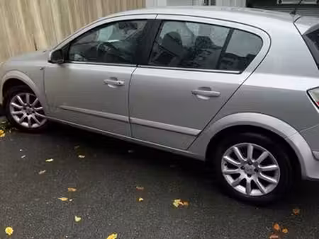 Opel Astra 1.7 75