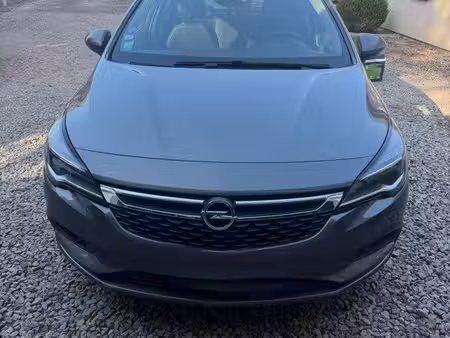 Opel Astra 1.0 105